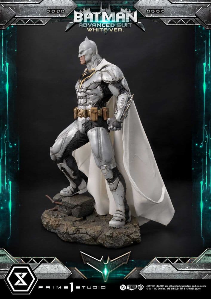 DC Comics Ultimate Museum Masterline Statue Batman Advanced Suit White Version (Design By Josh Nizzi) 51 cm, view 6