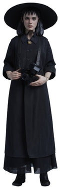 Beetlejuice Action Figure 1/6 Lydia Deetz 25 cm